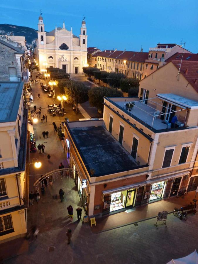 Fornaci 9 Rivieraholiday Пьетра-Лигуре Экстерьер фото