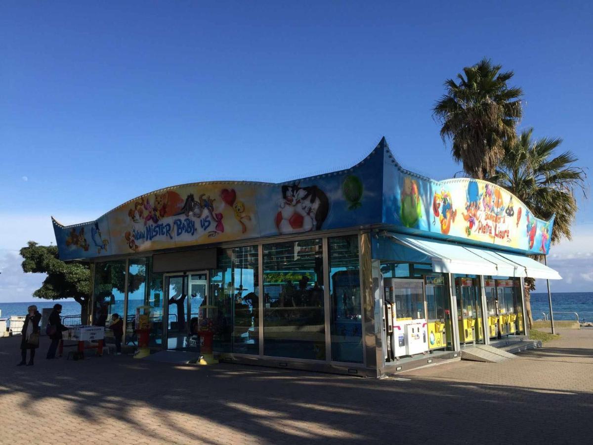 Fornaci 9 Rivieraholiday Пьетра-Лигуре Экстерьер фото
